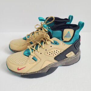 NEW Nike ACG Air Mowabb Shoes DC9554-700 Size 6 Twine
